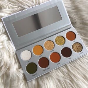 Morphe X Jaclyn Hill -Armed & Gorgeous ES Palette